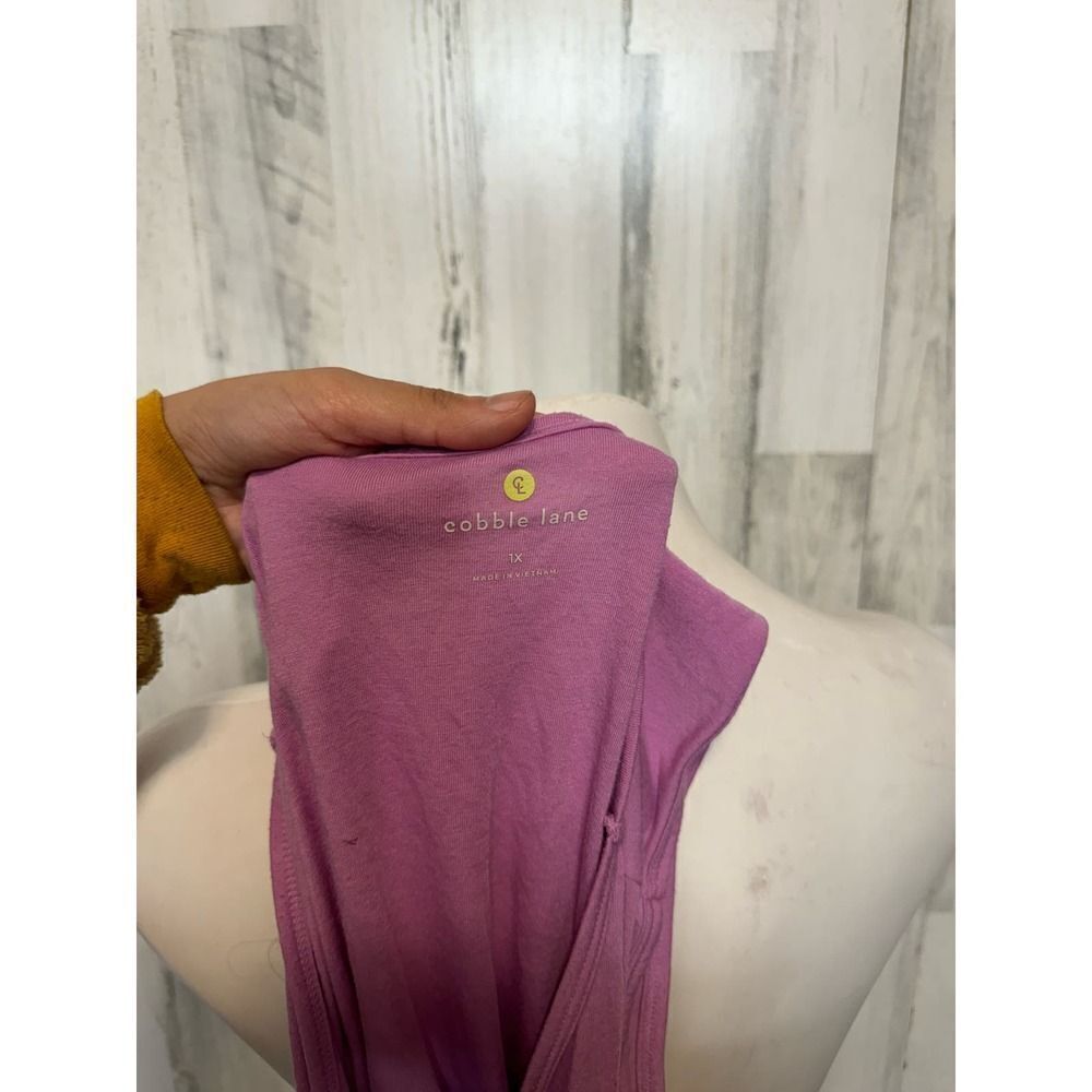 Purple top - Picture 5 of 6